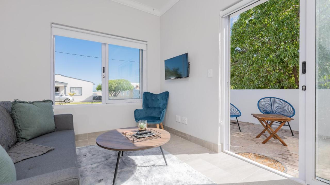 34.4 Degrees South Studio Apartment Agulhas Kültér fotó