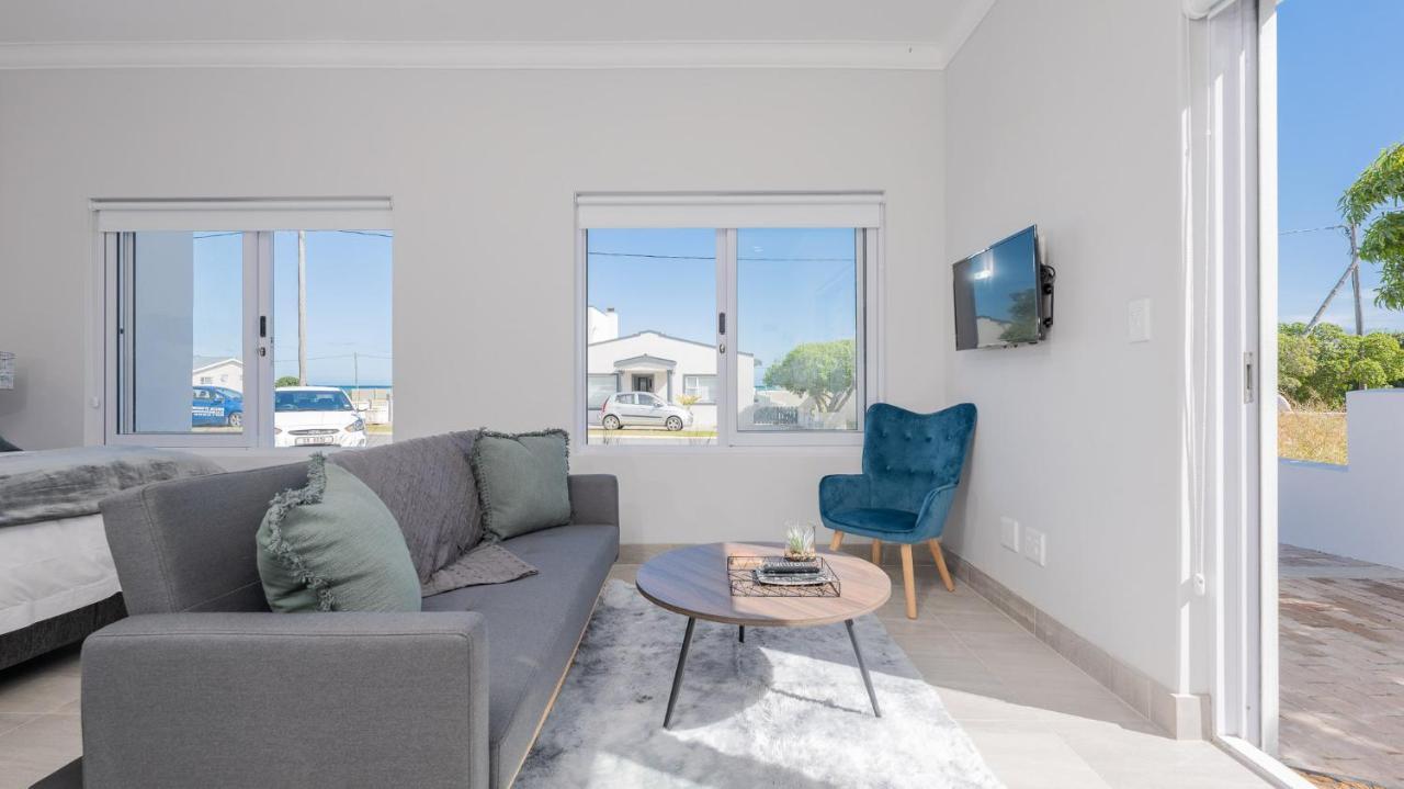 34.4 Degrees South Studio Apartment Agulhas Kültér fotó